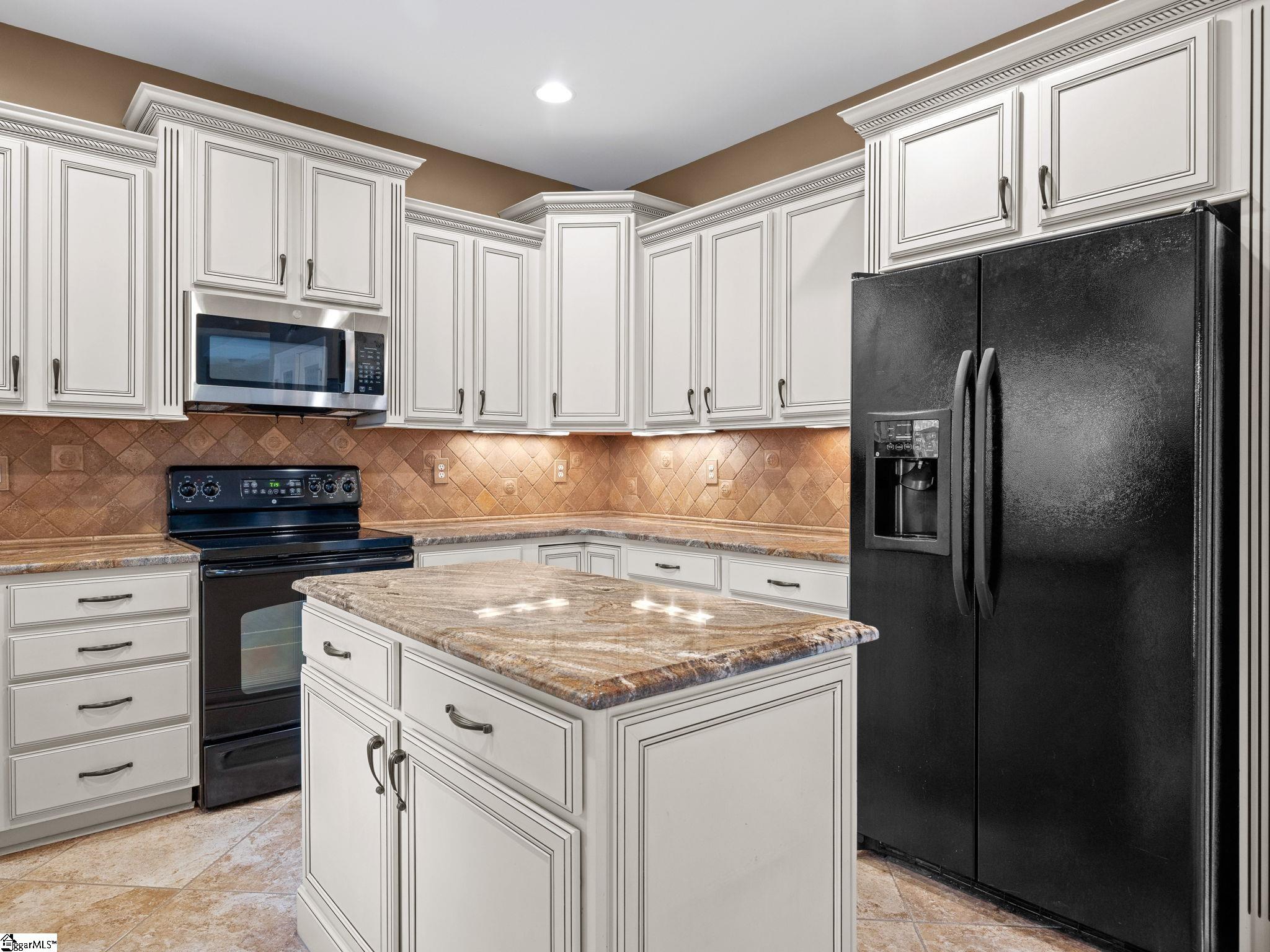 43 Hurshfield Court Taylors, SC 29687 - Photo 11 of 39