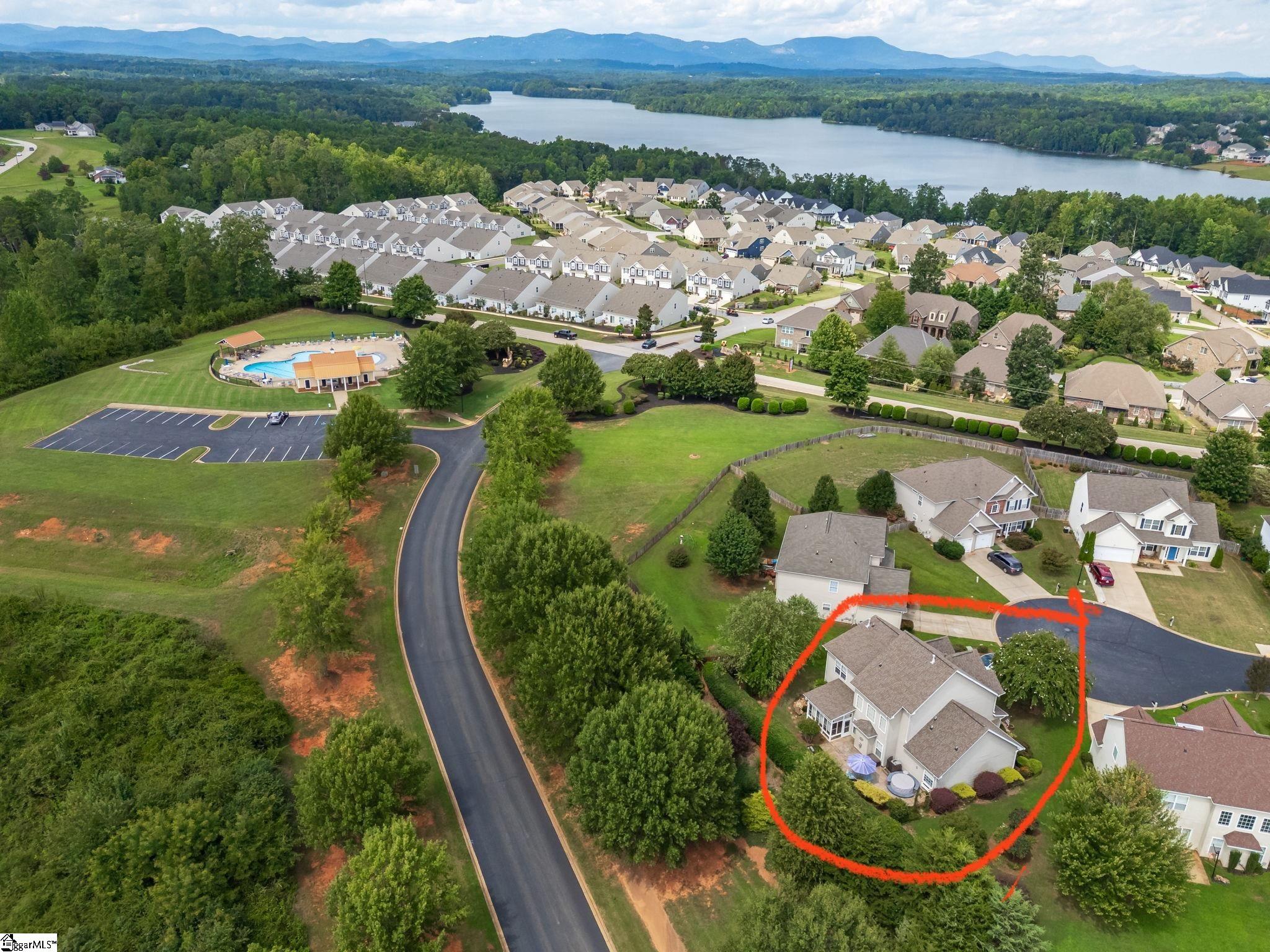 43 Hurshfield Court Taylors, SC 29687 - Photo 5 of 39