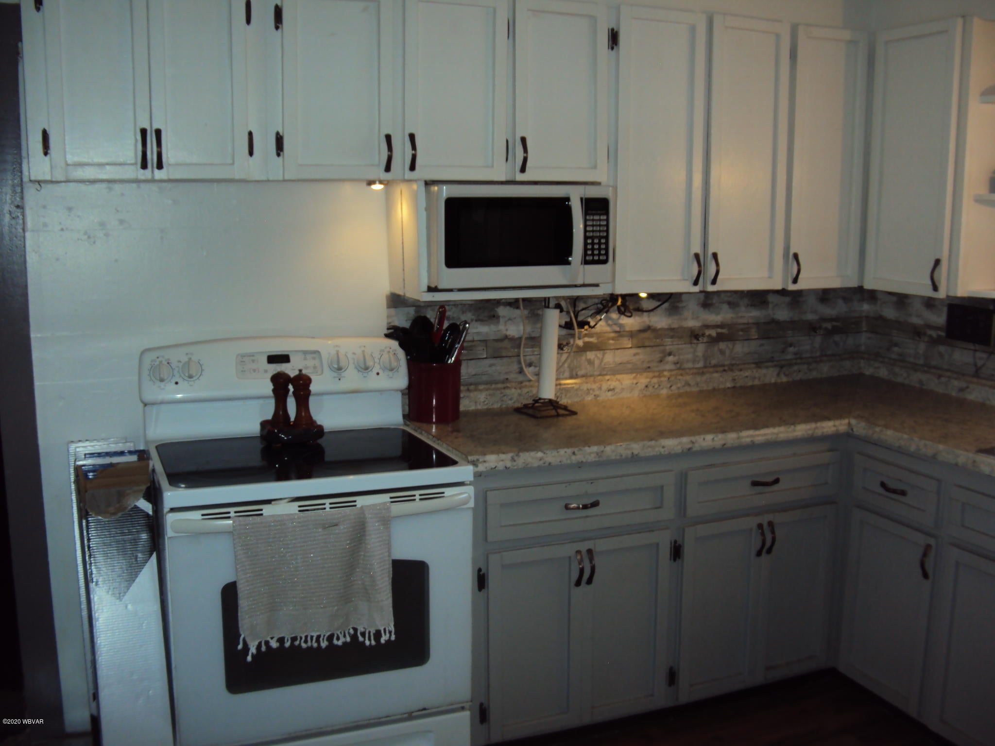 1379 West Valley Road Loganton, PA 17747 - Photo 3 of 13 Gallery Image 3