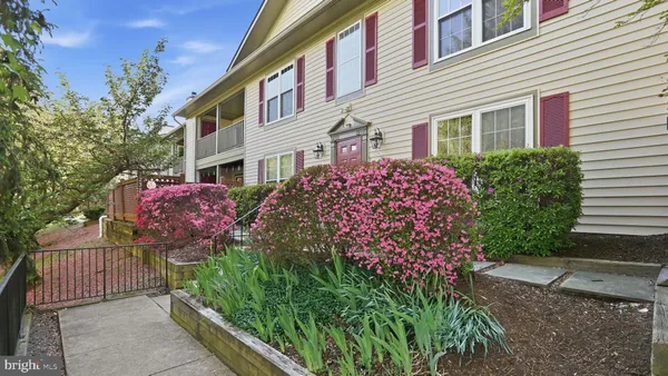 $2,175 | 12333 Wadsworth Way, Woodbridge, VA 22192