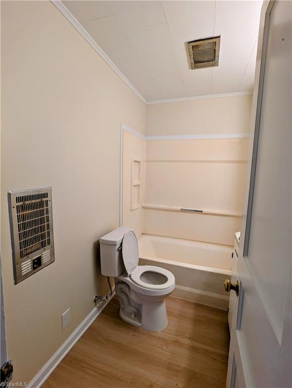 119 Cox Avenue Elkin, NC 28621 - Photo 9 of 14 Bathroom