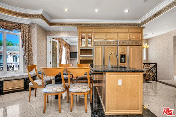 $20,000 | 11244 Briarcliff Lane, Studio City, CA 91604
