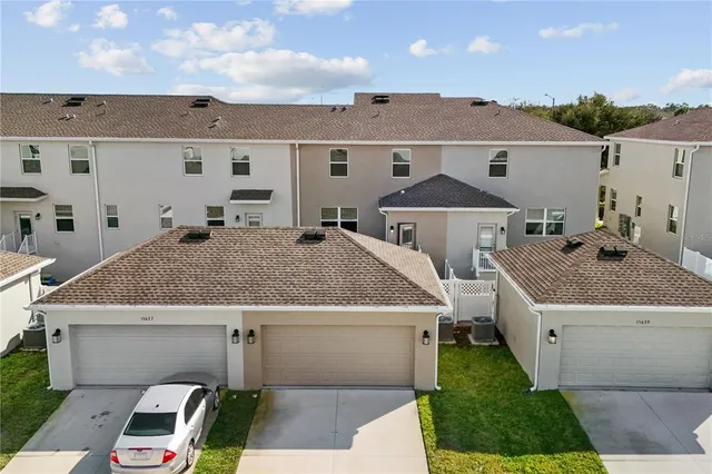 $2,800 | 15633 Water Spring Boulevard, Winter Garden, FL 34787