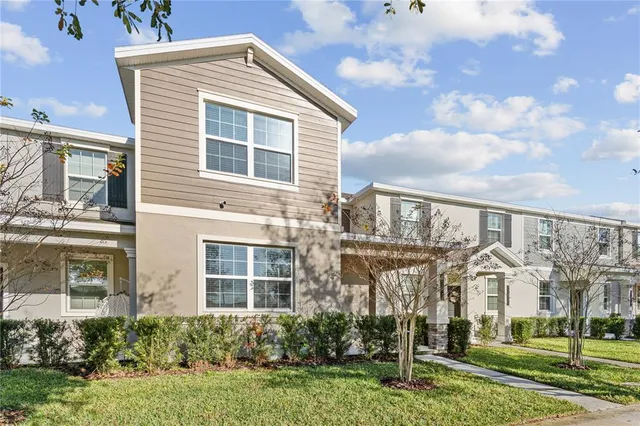 $2,800 | 15633 Water Spring Boulevard, Winter Garden, FL 34787