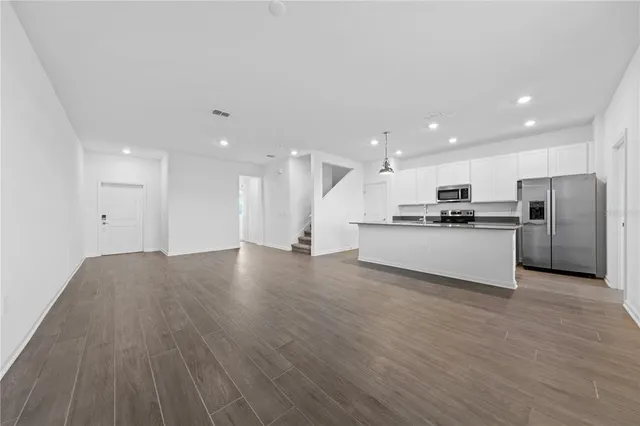 $2,800 | 15633 Water Spring Boulevard, Winter Garden, FL 34787