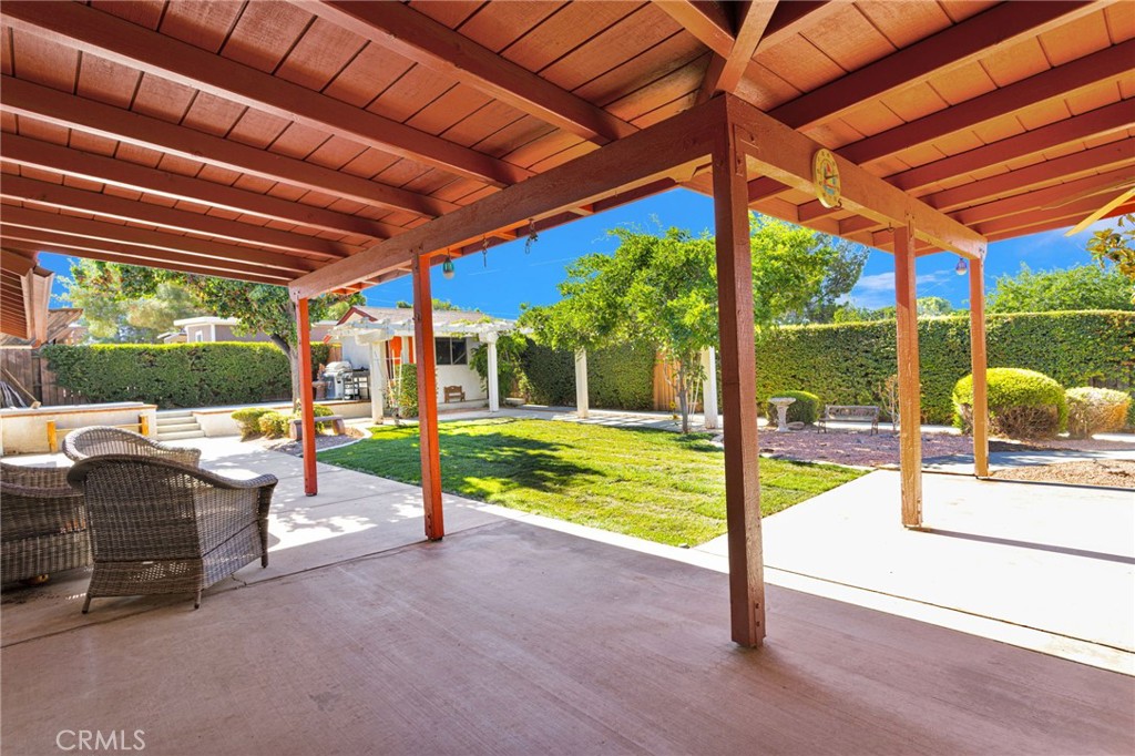 14185 Cuyamaca Road Apple Valley, CA 92307 - Photo 33 of 48