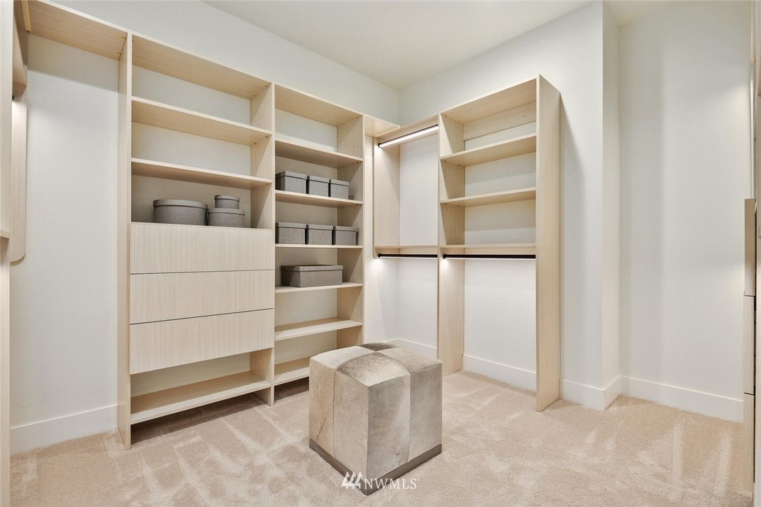 4605 108th Avenue Northeast Kirkland, WA 98033 - Photo 28 of 35