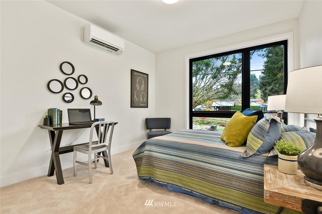 4605 108th Avenue Northeast Kirkland, WA 98033 - Photo 31 of 35