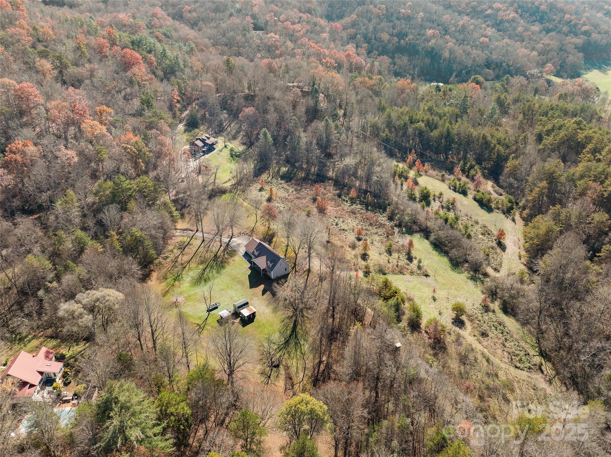 70 Pierce Elders Road Whittier, NC 28789 - Photo 32 of 36 a view of a yard of a house