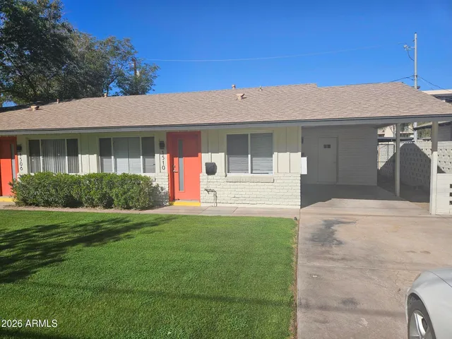 $1,299 | 1508 East Highland Avenue, Phoenix, AZ 85016