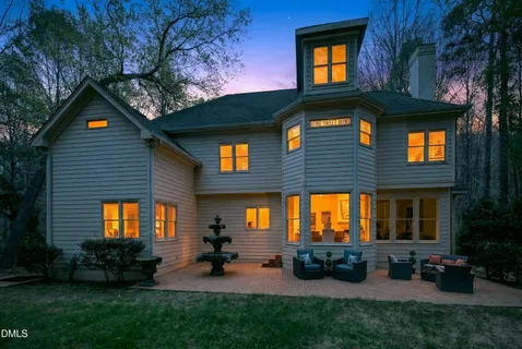 a view of a patio and deck