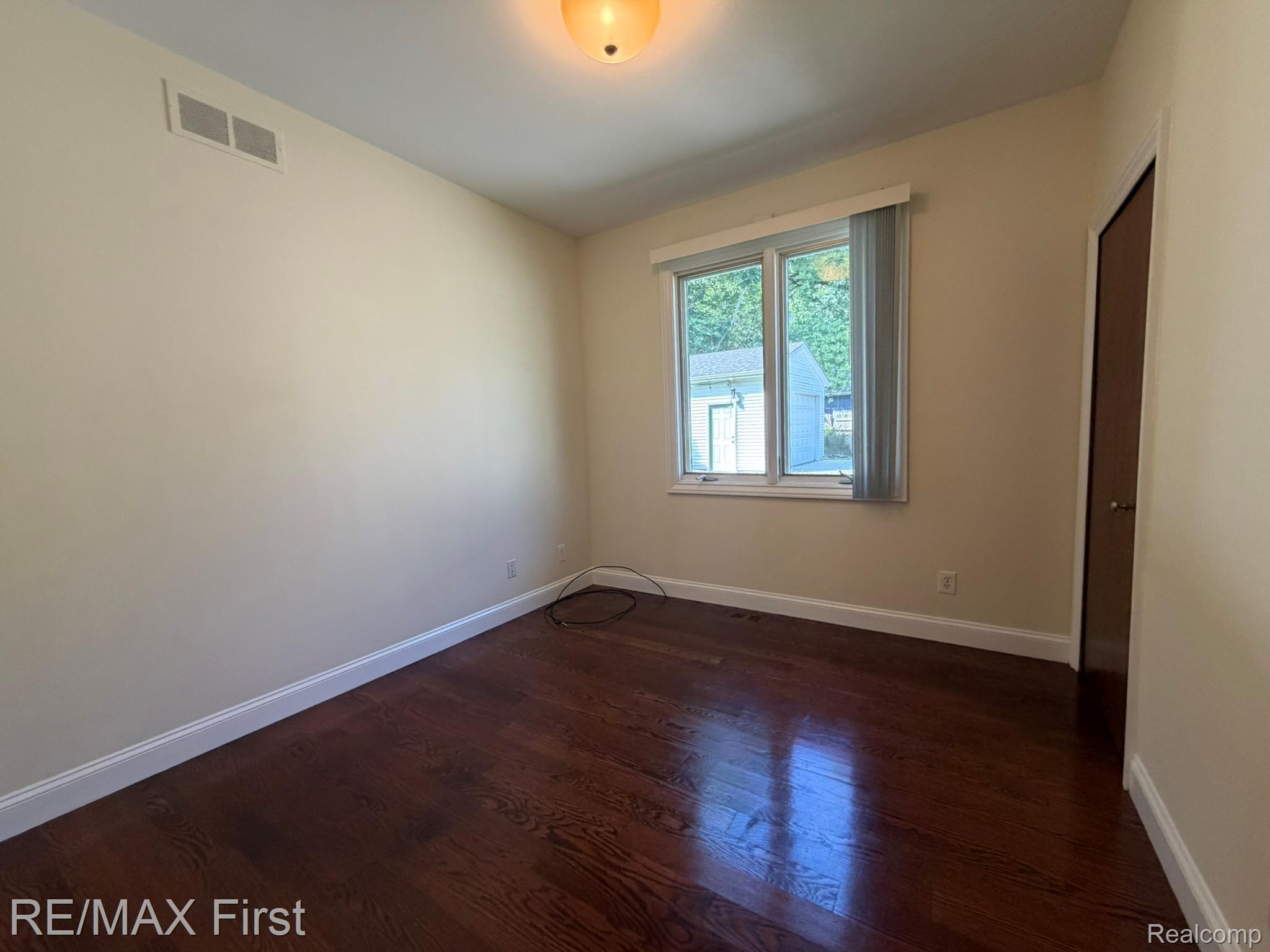 3055 West Auburn Road Rochester, MI 48309 - Photo 11 of 29 IMG_6644.JPEG