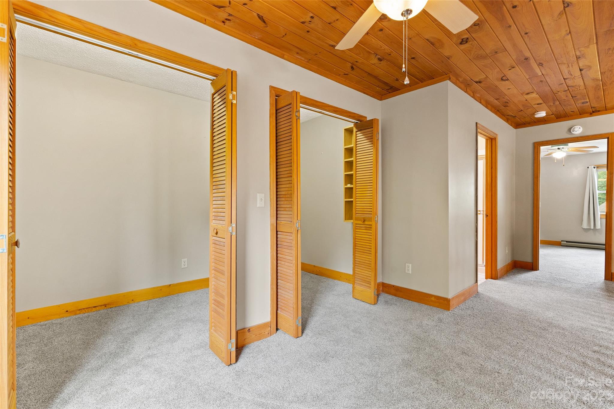 243 Penland Street Clyde, NC 28721 - Photo 16 of 20 a view of livingroom with yard