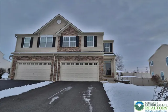 a view of a house with a outdoor space