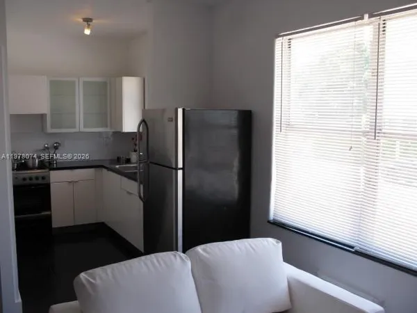 $1,700 | 900 Jefferson Avenue, Unit 4, Miami Beach, FL 33139