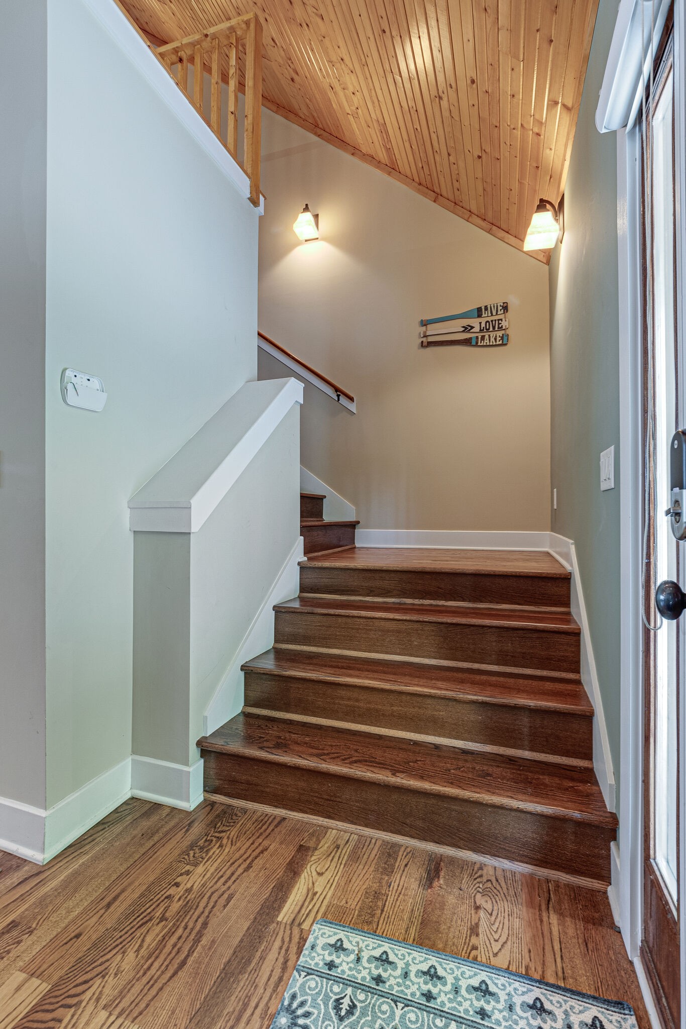 115 Vista Pt Road, Unit 115 Silver Point, TN 38582 - Photo 30 of 50 a view of entryway