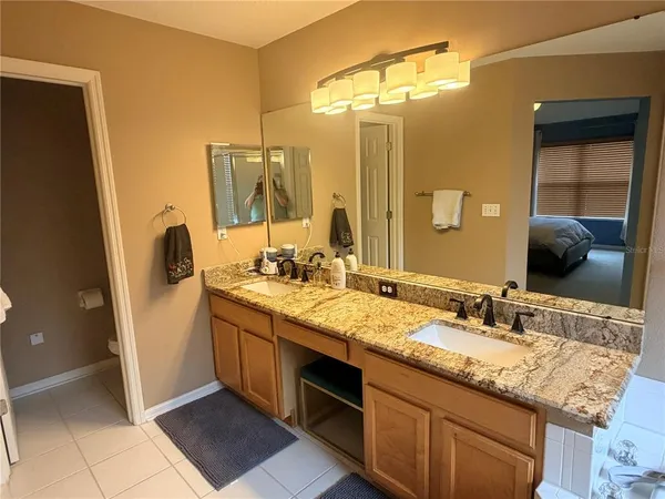 $4,000 | 9903 Hartwell Bridge Circle, Tampa, FL 33626