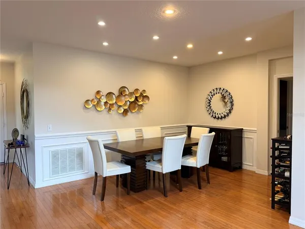 $4,000 | 9903 Hartwell Bridge Circle, Tampa, FL 33626