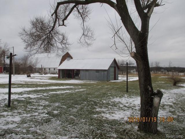 2365 Daley Road Lapeer, MI 48446 - Photo 10 of 61 yard (2).jpg