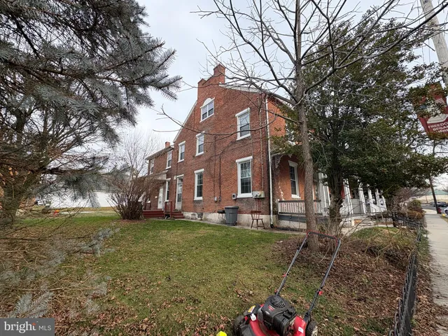 $299,900 | 21 Gay Street, Christiana, PA 17509