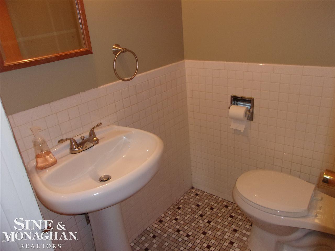 5540 North River Road East China, MI 48054 - Photo 27 of 33