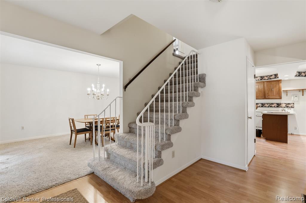 3380 Innsbrook Court Rochester Hills, MI 48309 - Photo 3 of 29 Gallery Image 3