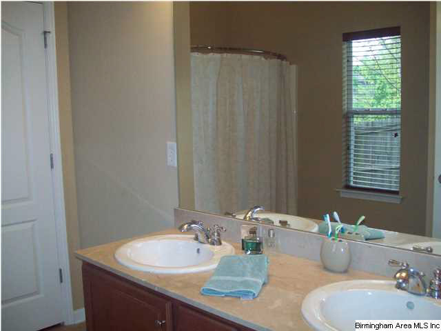 183 Highview Cove Pelham, AL 35124 - Photo 15 of 24