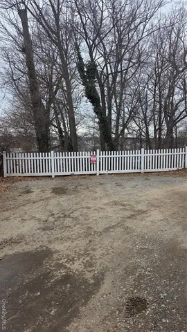 $5,000 | 65 Gibson Place, Unit L, Yonkers, NY 10705