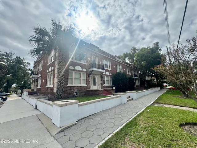 $1,125 | 2506 Park Street, Unit 10, Jacksonville, FL 32204