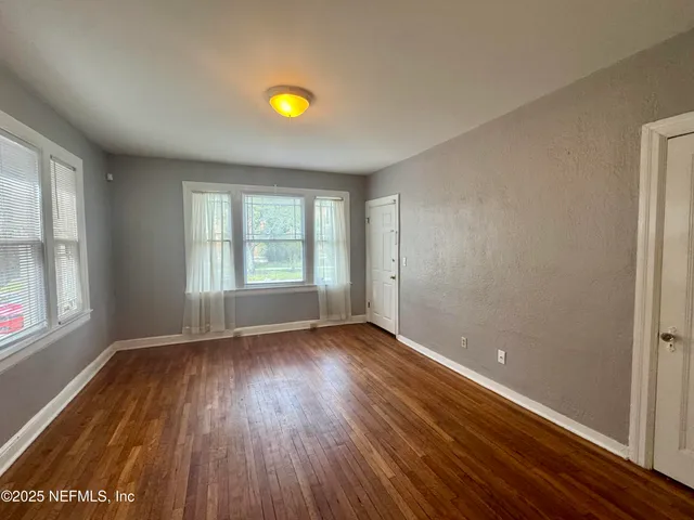 $1,125 | 2506 Park Street, Unit 10, Jacksonville, FL 32204