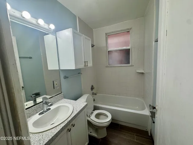 $1,125 | 2506 Park Street, Unit 10, Jacksonville, FL 32204