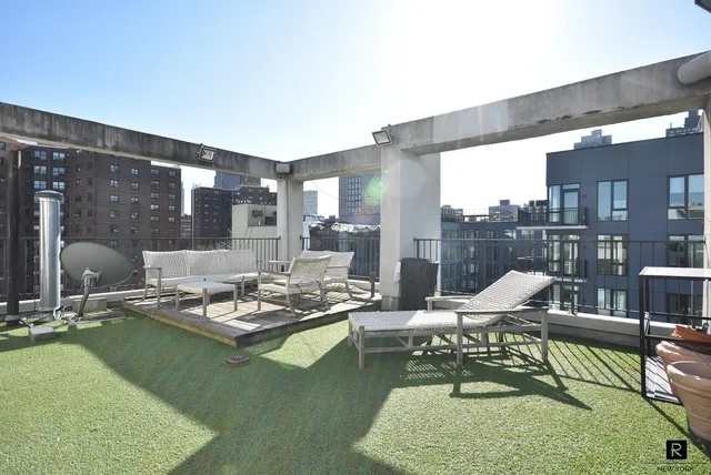$2,495,000 | 102 Gold Street, Unit 6FR | DUMBO