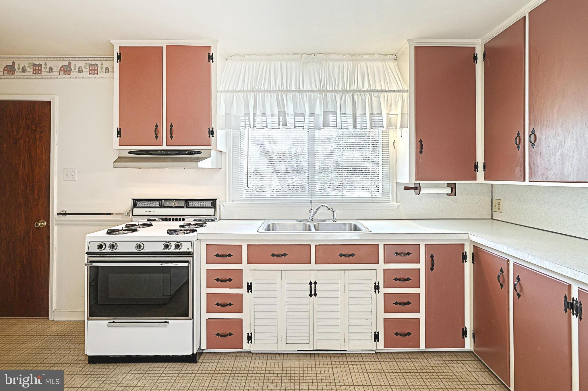 163 Reynolds Mill Road York, PA 17403 - Photo 14 of 44 Gallery Image 14