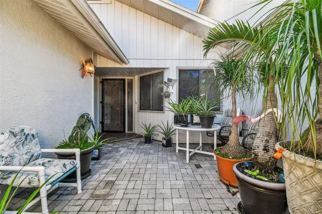 a view of outdoor space yard and porch