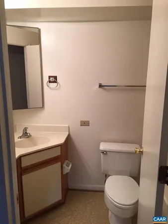 $1,525 | 141 Green Turtle Lane, Unit 9, Charlottesville, VA 22901