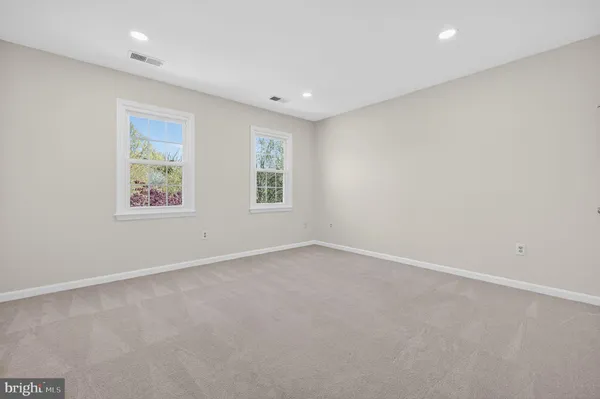 $1,100,000 | 20116 Sweet Meadow Lane, Gaithersburg, MD 20882