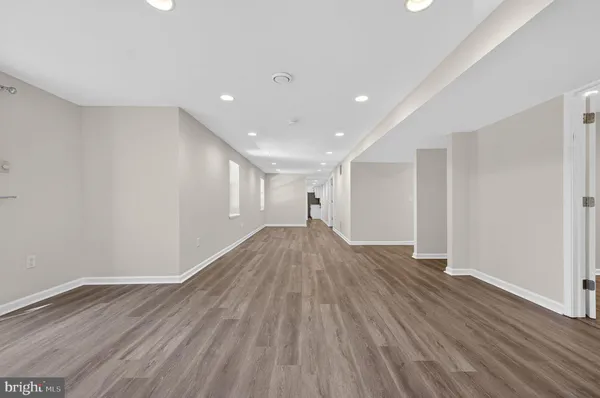 $1,100,000 | 20116 Sweet Meadow Lane, Gaithersburg, MD 20882