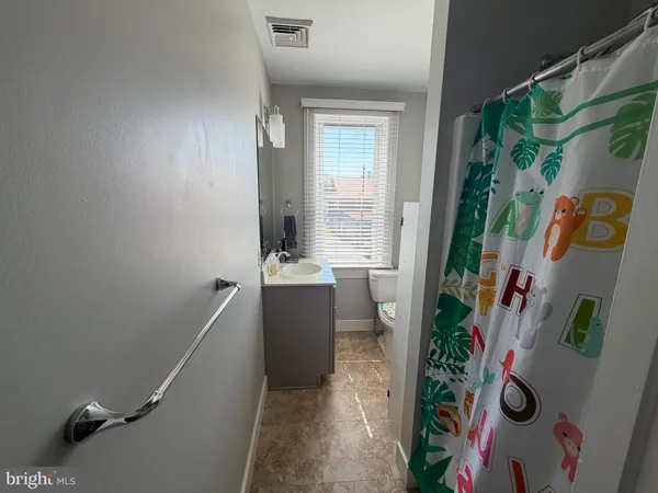 $1,920 | 2 South Lime Street, Unit 9, Quarryville, PA 17566