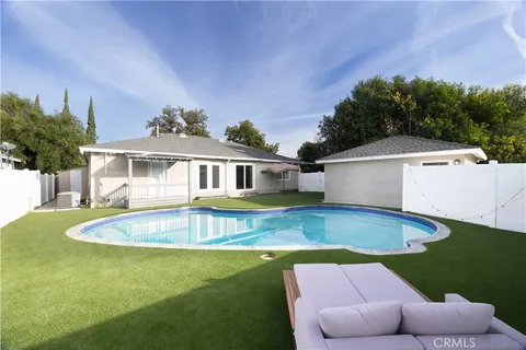 $4,995 | 19138 Hartland Street, Reseda, CA 91335