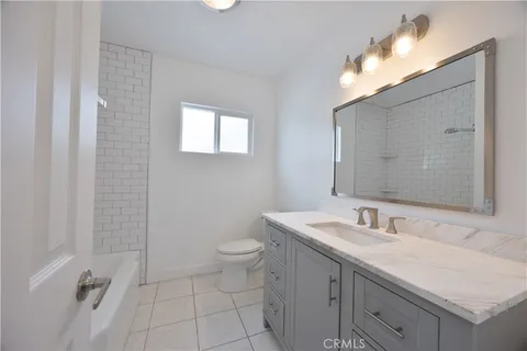 $4,995 | 19138 Hartland Street, Reseda, CA 91335