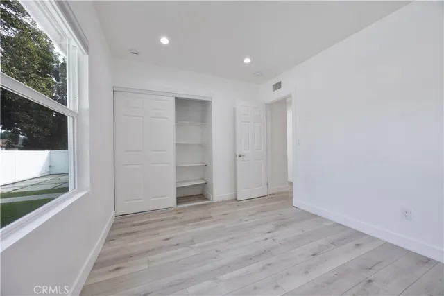 $4,995 | 19138 Hartland Street, Reseda, CA 91335