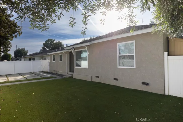 $4,995 | 19138 Hartland Street, Reseda, CA 91335