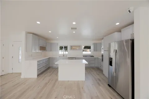 $4,995 | 19138 Hartland Street, Reseda, CA 91335