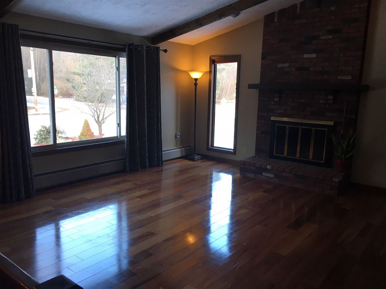 24 Glance Road Windham, NH 03087 - Photo 3 of 18