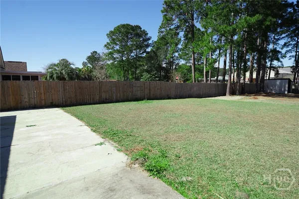 $2,400 | 877 Laurel Hill Circle, Richmond Hill, GA 31324