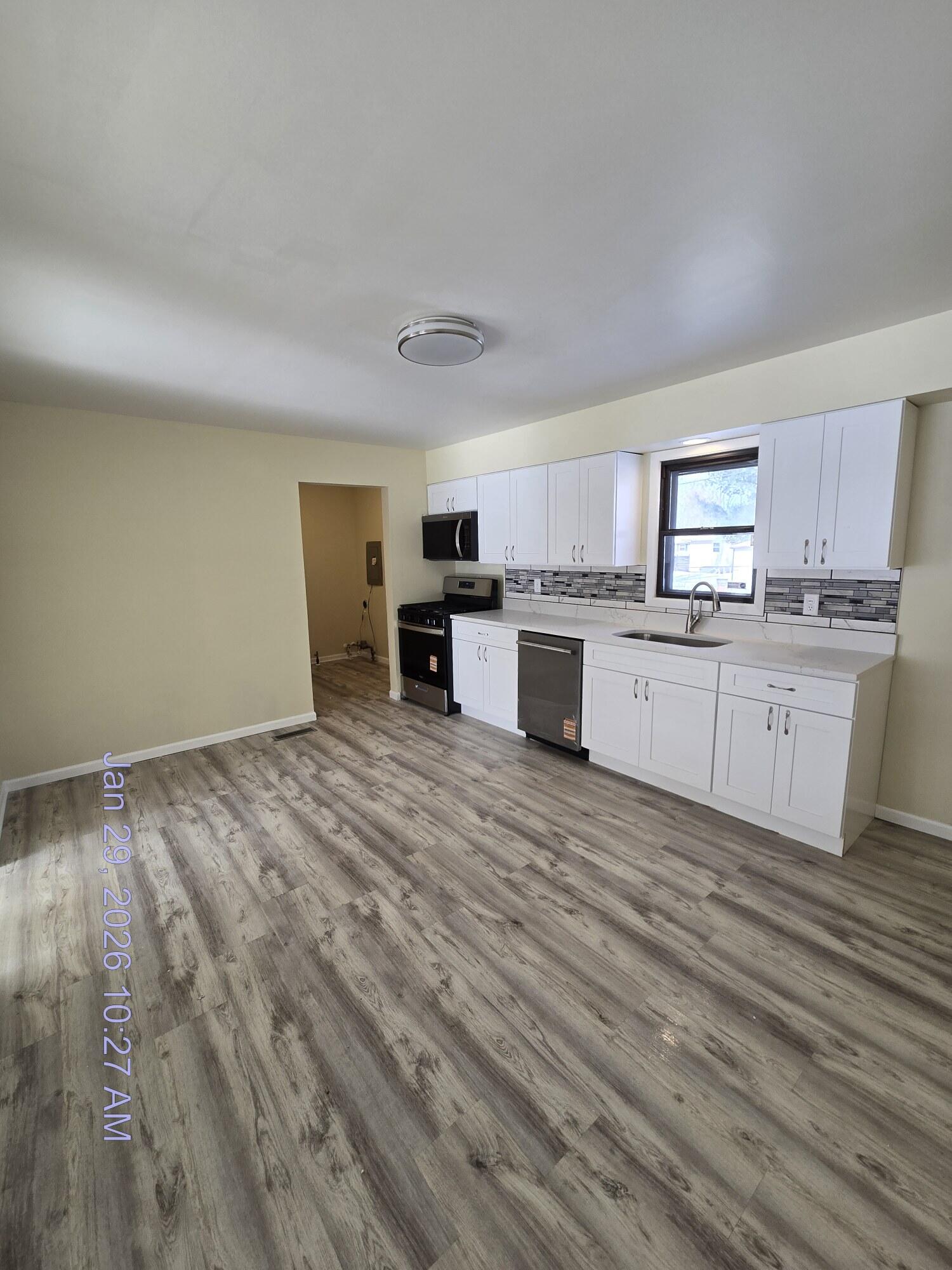 5834 Springfield Avenue Portage, IN 46368 - Photo 8 of 24 1500x2000