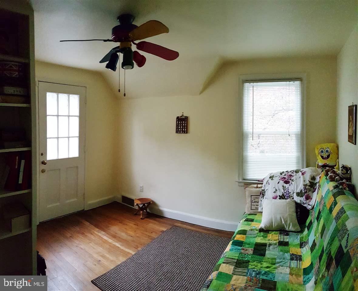 158 Highland Road York, PA 17403 - Photo 14 of 21 Gallery Image 14
