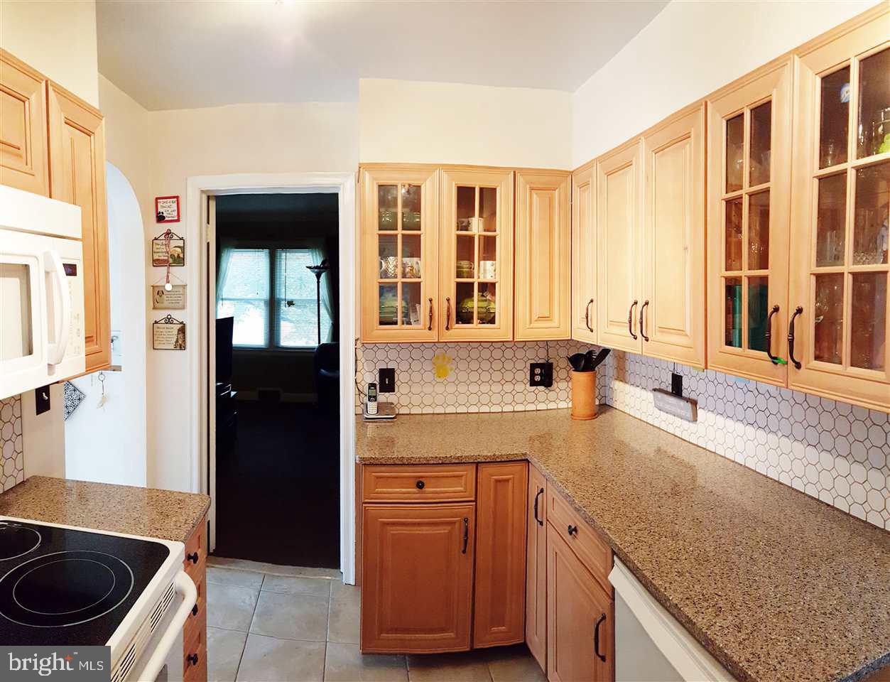 158 Highland Road York, PA 17403 - Photo 5 of 21 Gallery Image 5