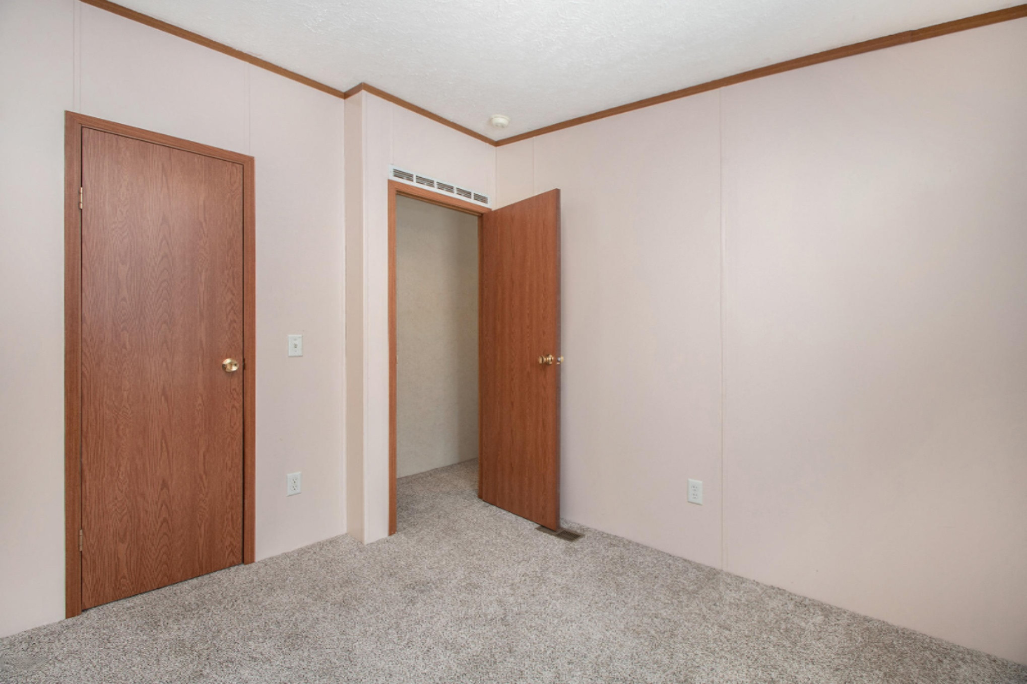 2635 Huntly Road Niles, MI 49120 - Photo 13 of 22 IMG_8743
