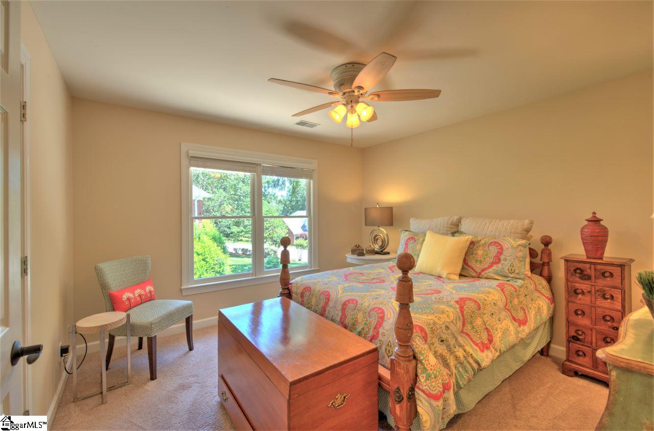 201 Berrow Way Taylors, SC 29687 - Photo 16 of 28